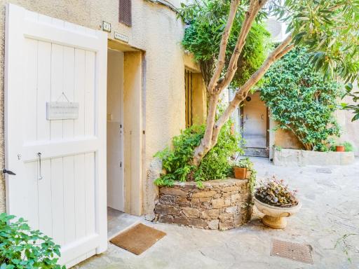 Studio Village de Bormes les Mimosas by Interhome - Housity