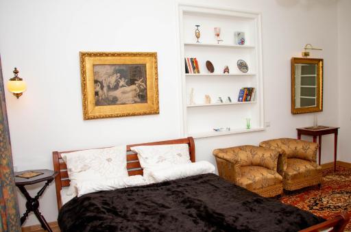 Antique Lviv - Housity