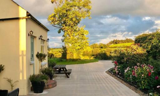 Lavender Cottage Ireland - Housity