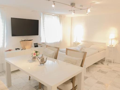 F10 APARTMENTS Roth - Housity