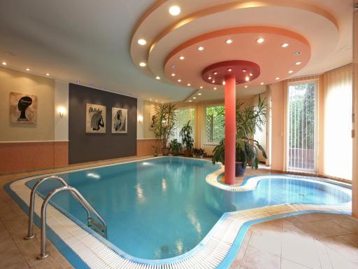 Pensjonat Pod Lipami - Housity