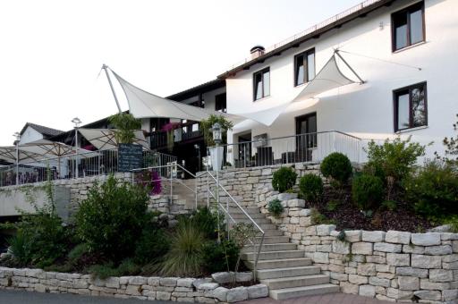 Hotel Seeluna am Klostersee - Housity