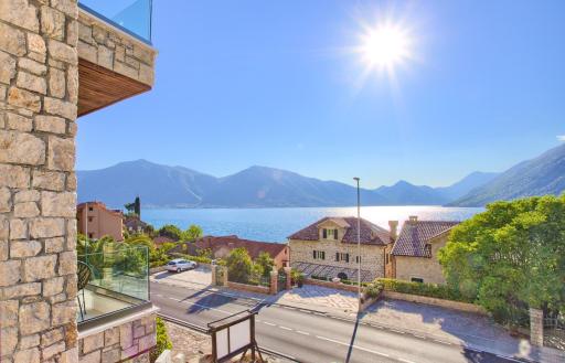 Magical View - Housity