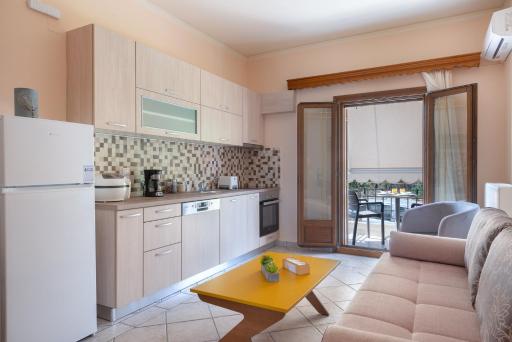 Katerina's Cozy Mountain View Apartment - Housity