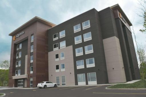La Quinta by Wyndham Buffalo Amherst - Housity