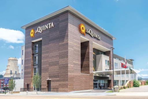 La Quinta by Wyndham Memphis Downtown - Housity
