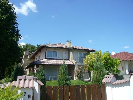 Mediterrán Vendégház - Housity
