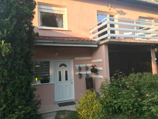 Apartmani Stojanovic - Housity