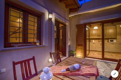 House at Chrisso, Fokida, Greece - Housity