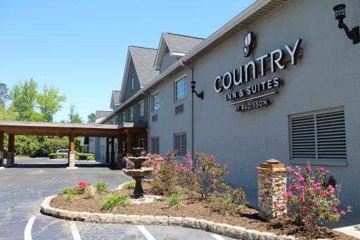 Country Inn & Suites by Radisson, Charlotte I-85 Airport, NC - Housity