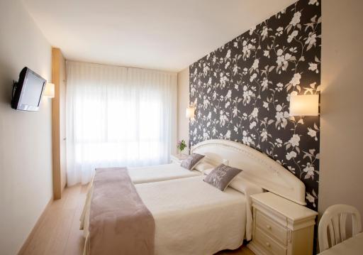 Hotel Ciudad De Calahorra - Housity