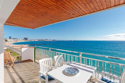 Flateli - Sant Antoni de Calonge - Housity