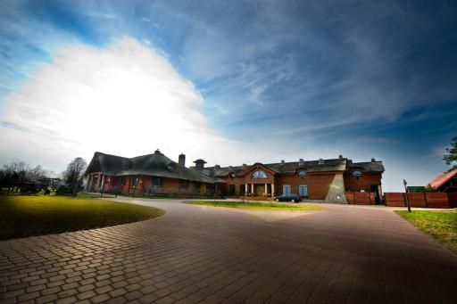 Karczma Biesiadna - Housity