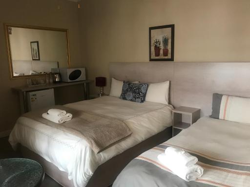 Queenspark Lodge - Housity