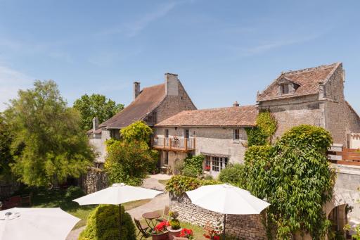 Le Pigeonnier du Perron Hôtel - Housity