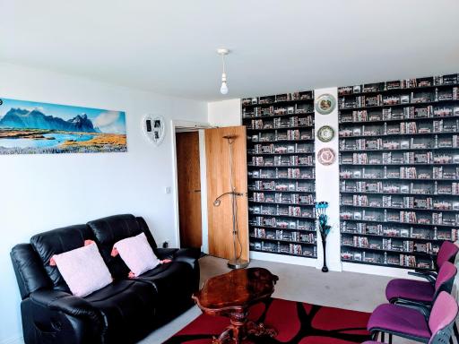 Liverpool 3 bedroom flat - Hizvo