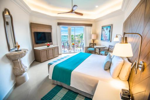 Wyndham Alltra Playa del Carmen Adults Only All Inclusive - Housity