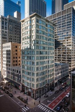 Staypineapple, An Iconic Hotel, The Loop - Housity