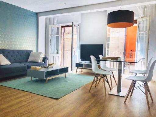 Apartamento en pleno centro al lado Catedral. WIFI. - Housity