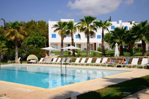Cala Llenya Resort Ibiza - Housity