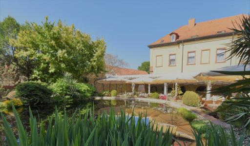 Winzergarten Hotel-Restaurant - Housity