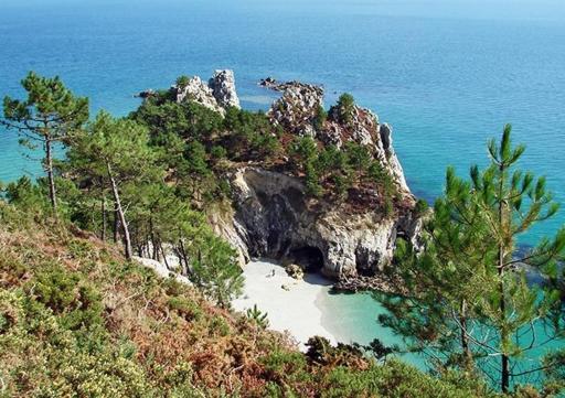 Petit chalet en presqu'iles de crozon - Housity