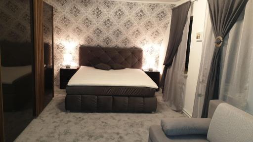 Dorfkrug Grabau - Housity