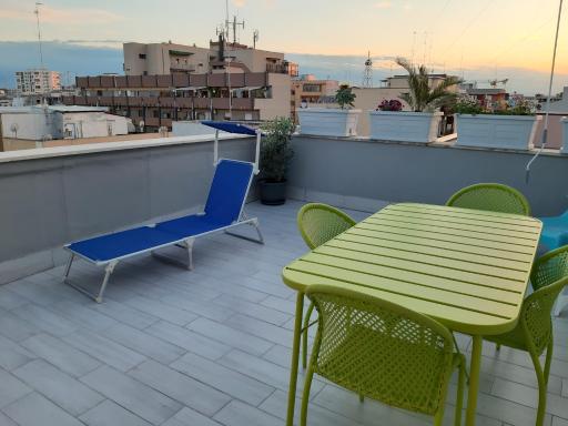 Attico Con Terrazza A Bari - Housity