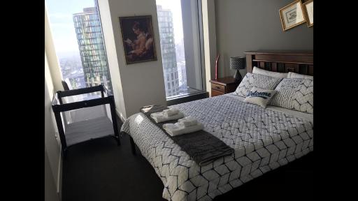 Fantastic Freshwater - Housity