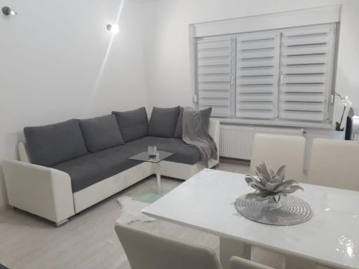 Apartman Kristina - Self check in & check out - Housity