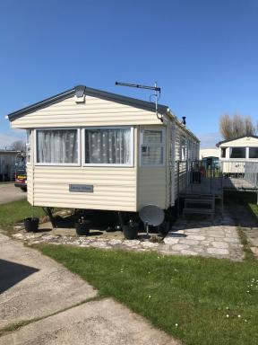 Sand le mere holiday village 8 Berth Caravan - Housity