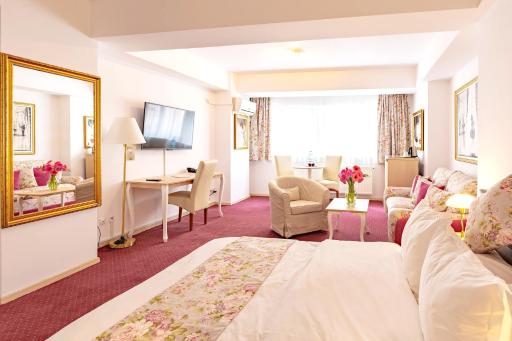 Bucur Accommodation - Housity