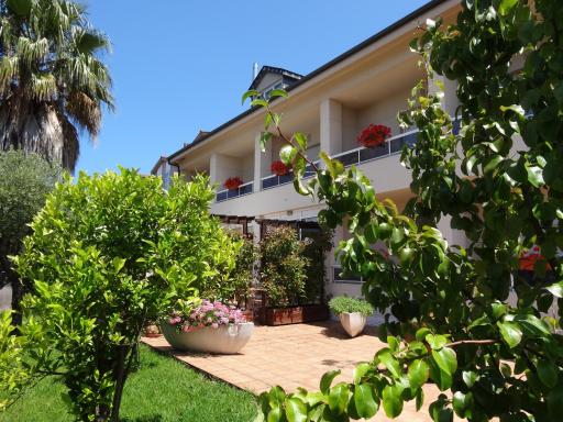 Hotel El Pescador - Housity