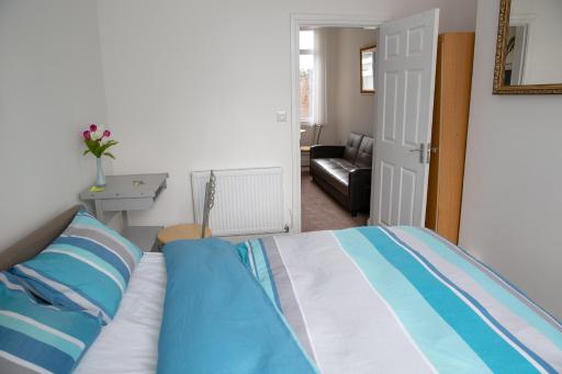 Alphalink Apartment - Housity