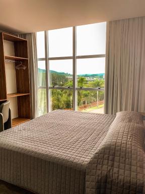Hotel Bergozza - Housity