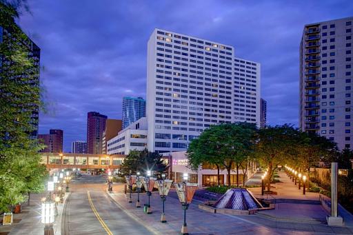 Hyatt Regency Minneapolis - Housity