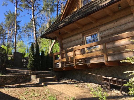 Domek z bali Tryszczyn nad Brdą - Housity
