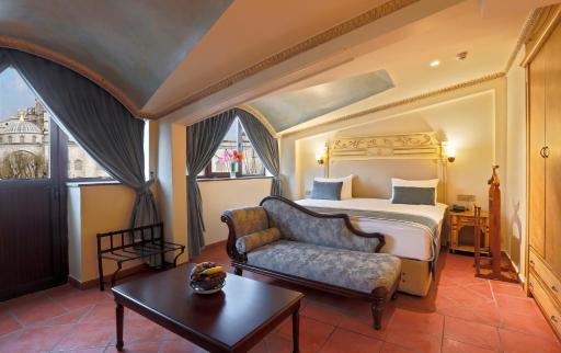 Sultanahmet Palace Hotel - Housity