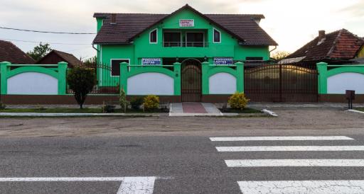 Pension Ladyna - Housity