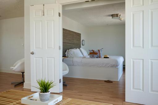 Inn on the Blues - Housity