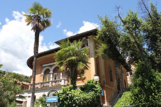 Apartments Ines Komel - Housity