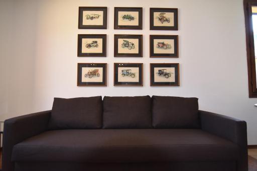 Emilia Suite - Housity