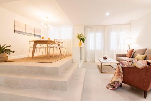Miramar Luxury FresApartments by Bossh! Apartments - Housity