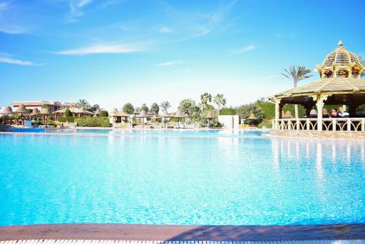 Parrotel Aqua Park - Housity