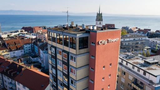 Skyhostel Friedrichshafen - Housity