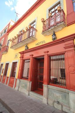 Hotel Santa Regina - Housity