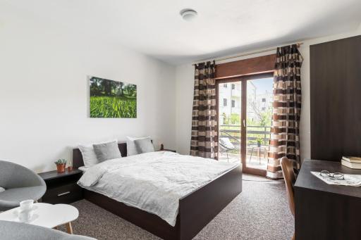 Seka's Family Home - Housity