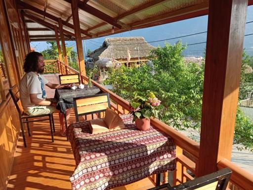 Lenh's Family House - Housity