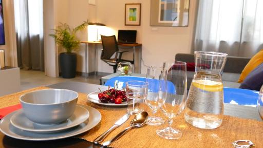 Casa25- Convenient location to Miland Centre & Como Lake! - Housity