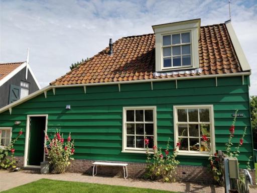 Guesthouse Boom - Housity